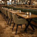 Horeca-Armstoel-VICTORIA-olijf-Microvezel-model-2