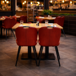 Horeca-Stoel-ELITE-Bruin-Kunstleer-model-1